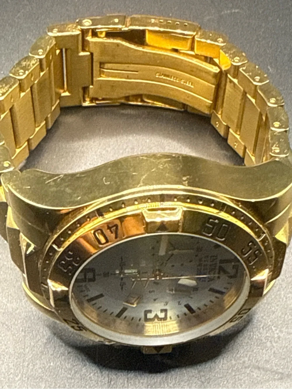 Invicta Reserve Excursion model 6257 New Battery!! Mother of Pearl